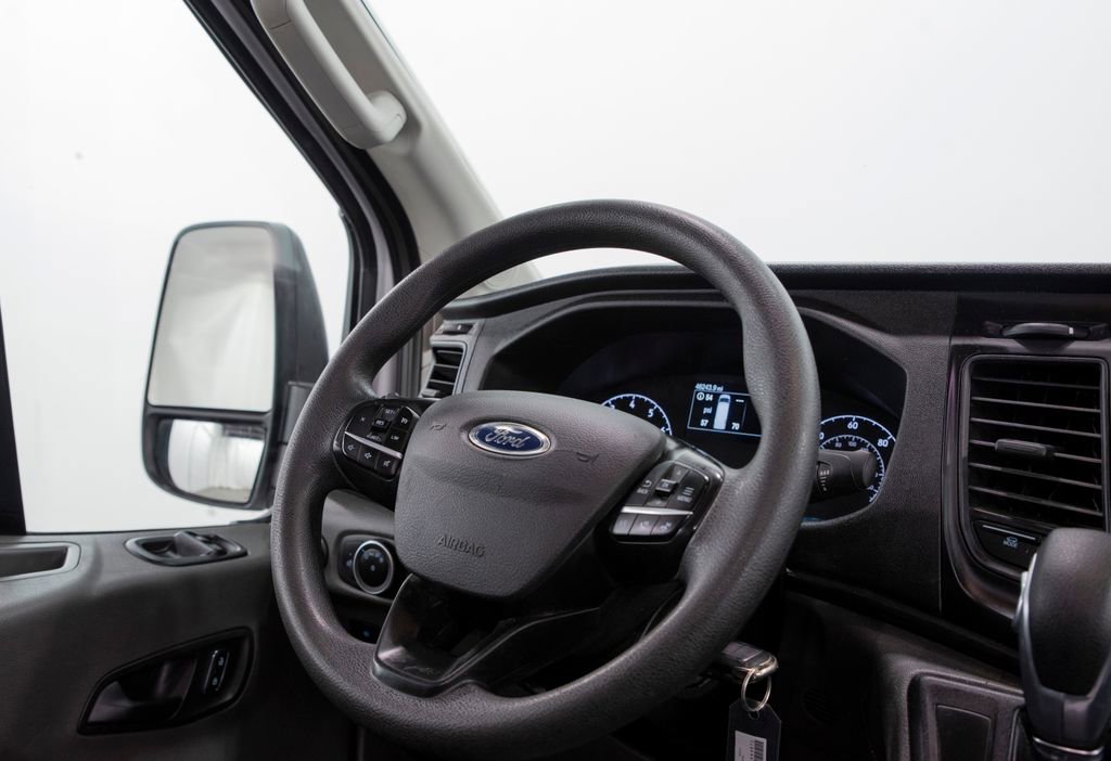 Used 2022 Ford Transit 250 148 High Roof AWD image 18