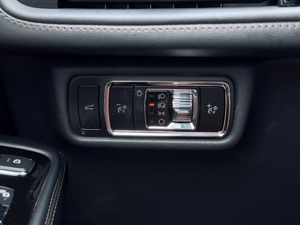 Certified 2025 Lincoln Aviator Reserve w/ Equipment Group 201A AWD/4WD image 41