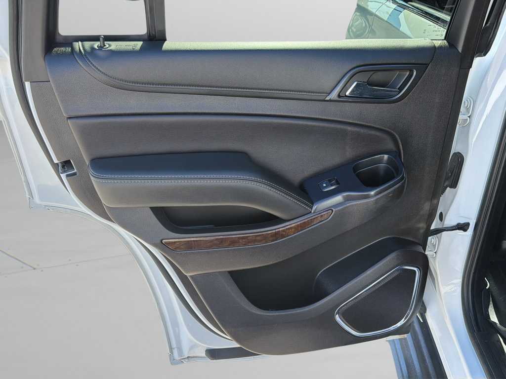 Used 2019 Chevrolet Tahoe LS AWD/4WD image 14