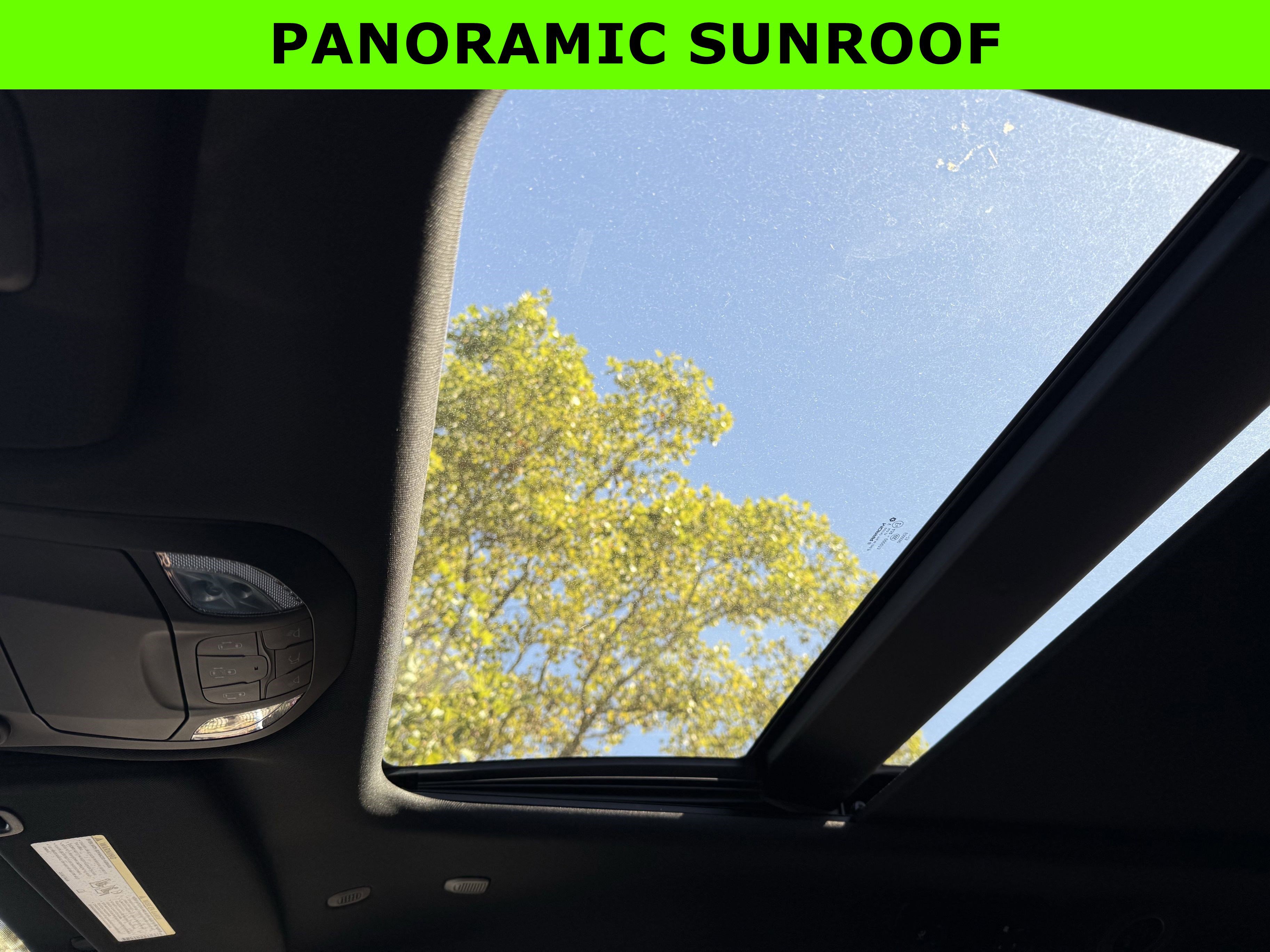 New 2026 Chrysler Pacifica Limited image 23