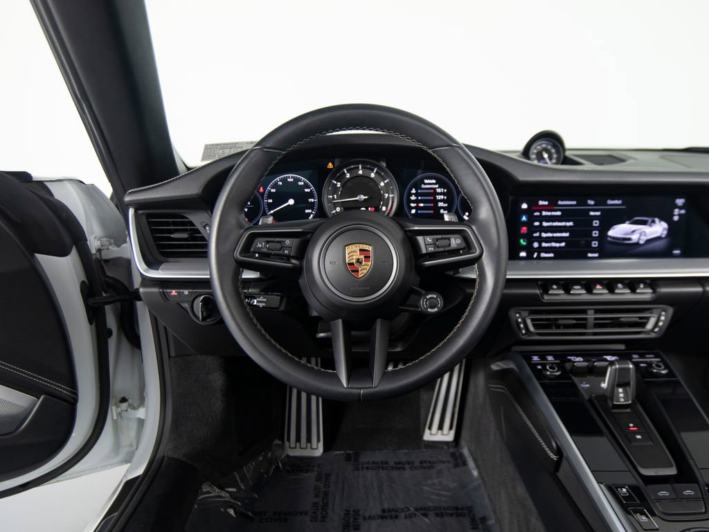 Certified 2022 Porsche 911 Targa 4S AWD/4WD image 18