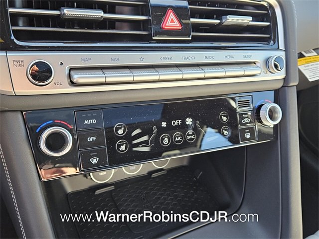 Used 2025 Genesis G70 3.3T Advanced w/ Sport Prestige Package image 24