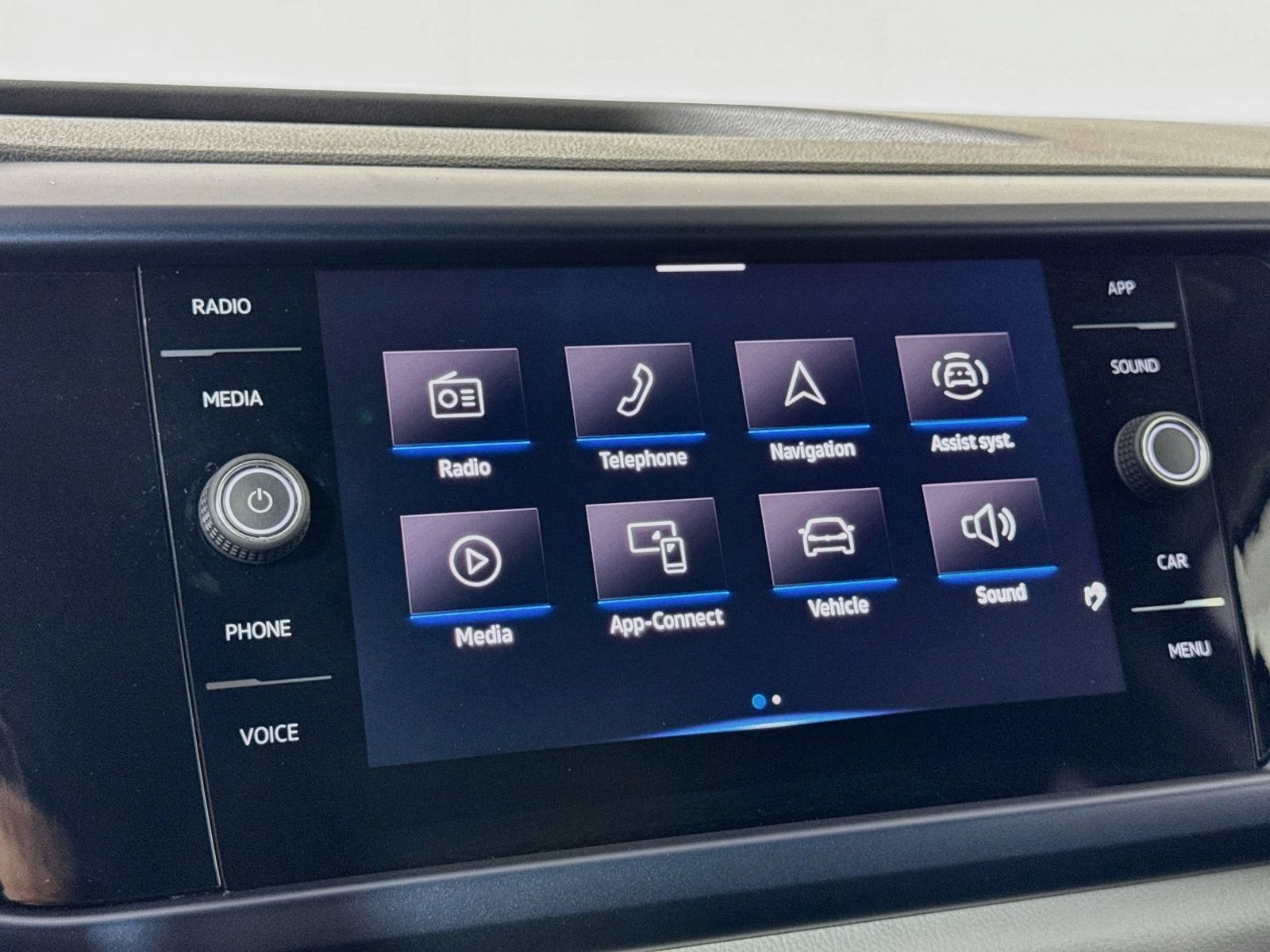 Certified 2023 Volkswagen Taos SE FWD image 16