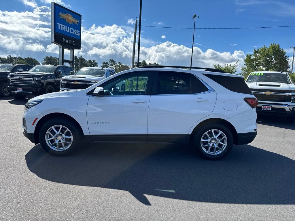 Used 2022 Chevrolet Equinox LT AWD/4WD image 9