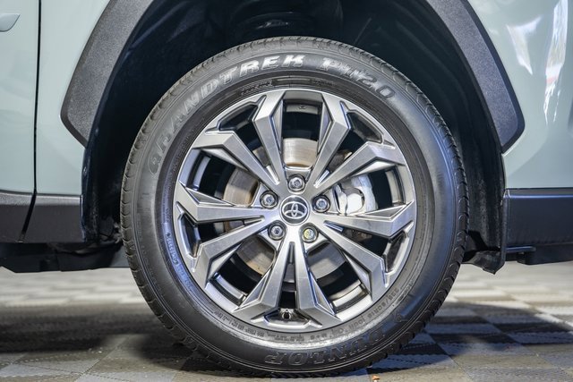 Certified 2022 Toyota RAV4 XLE Premium image 19