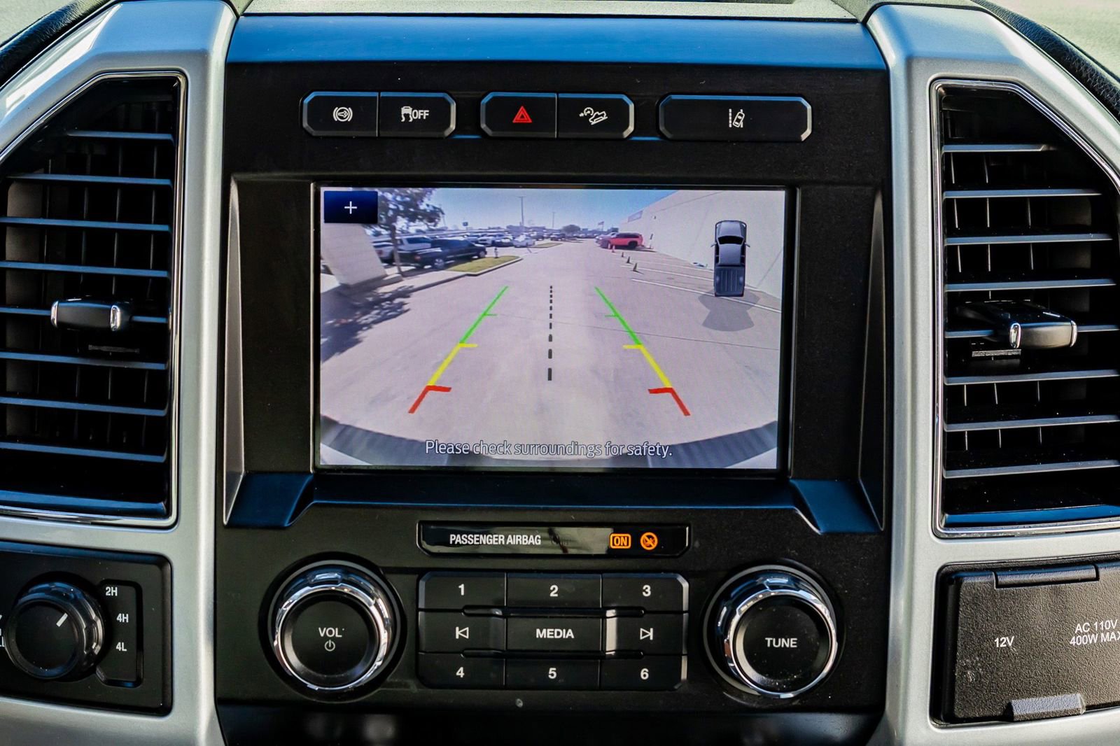 Used 2020 Ford F250 Lariat image 24