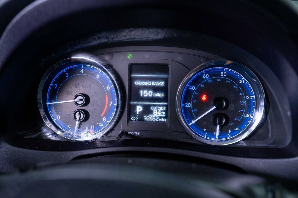 Used 2018 Toyota Corolla LE FWD image 8