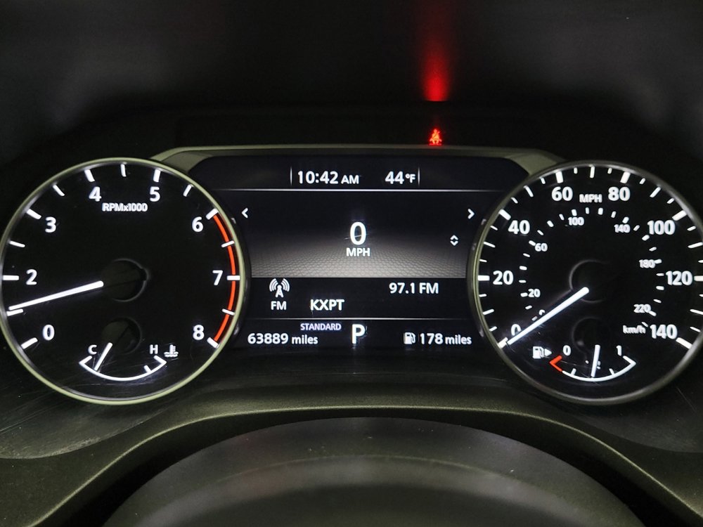 Used 2023 Nissan Rogue S image 23