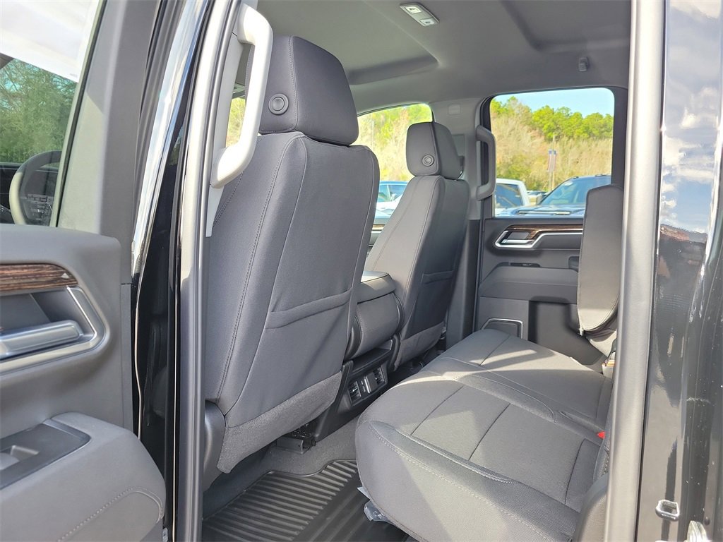 New 2026 GMC Sierra 2500 SLE w/ Preferred Package image 13
