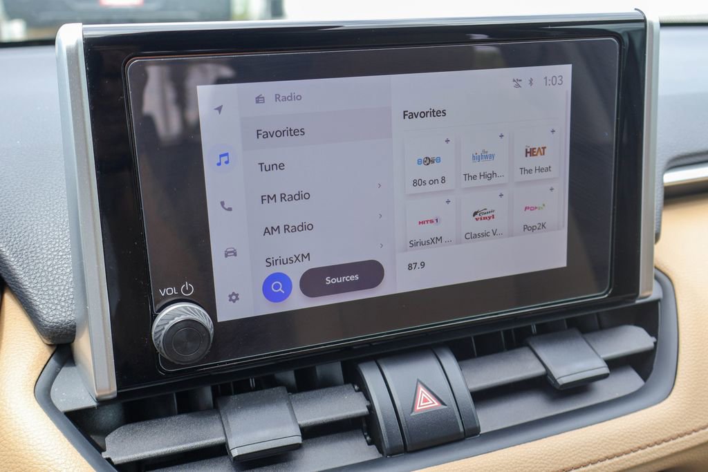 Used 2025 Toyota RAV4 XLE w/ Convenience Package image 3