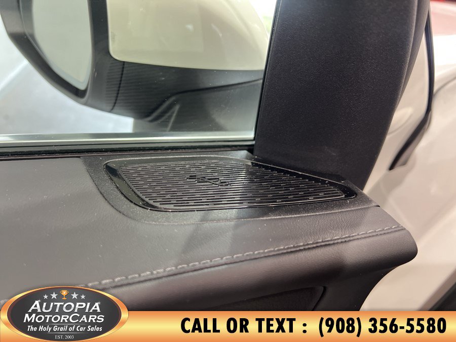 Used 2025 Mercedes-Benz GLC 350e 4MATIC w/ AMG Line image 20