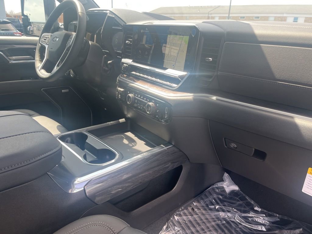 New 2026 Chevrolet Silverado 3500 LTZ w/ LTZ Plus Package image 31