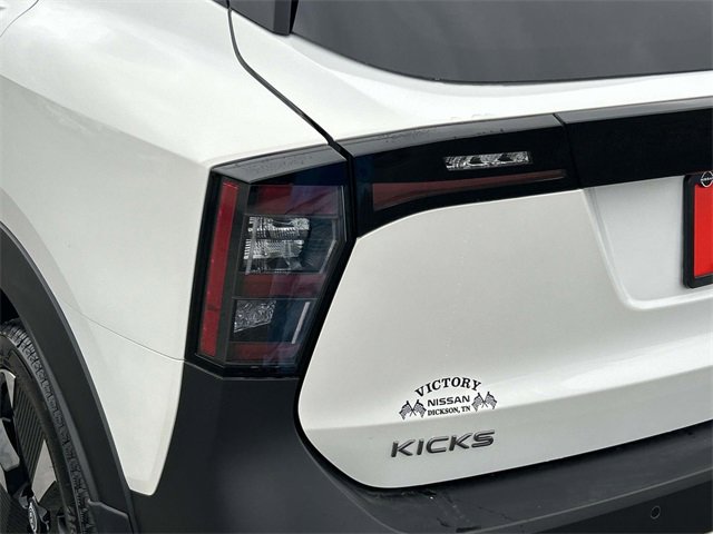 New 2026 Nissan Kicks SR w/ SR Premium Package image 11