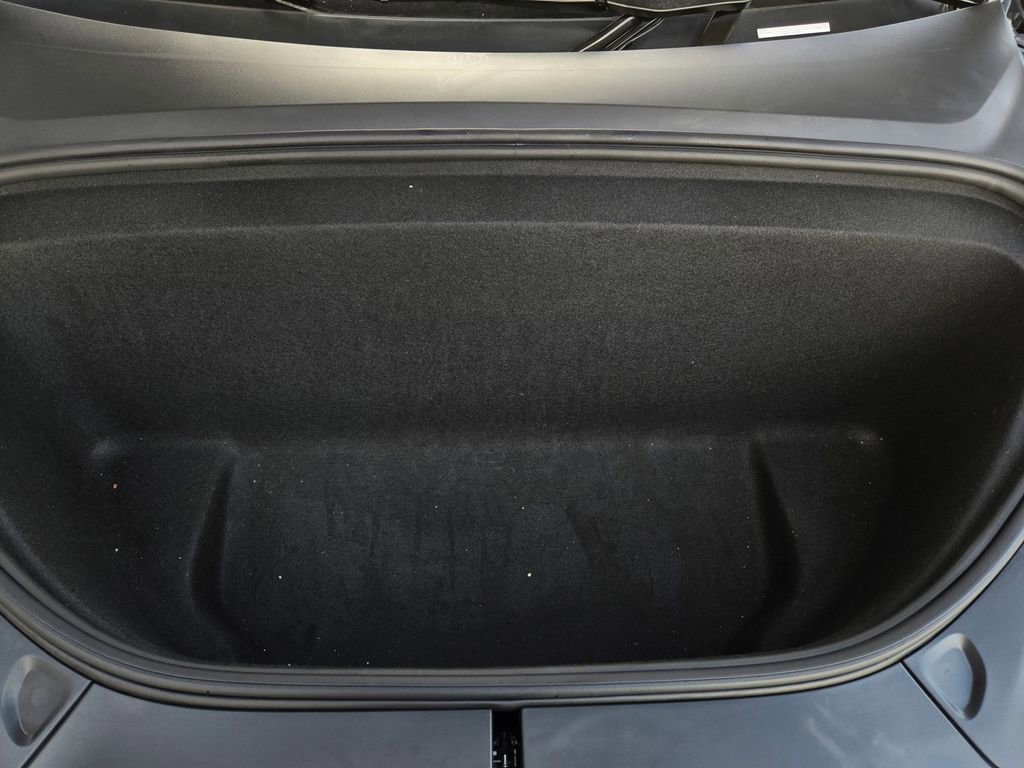 Used 2023 Tesla Model X AWD/4WD image 36