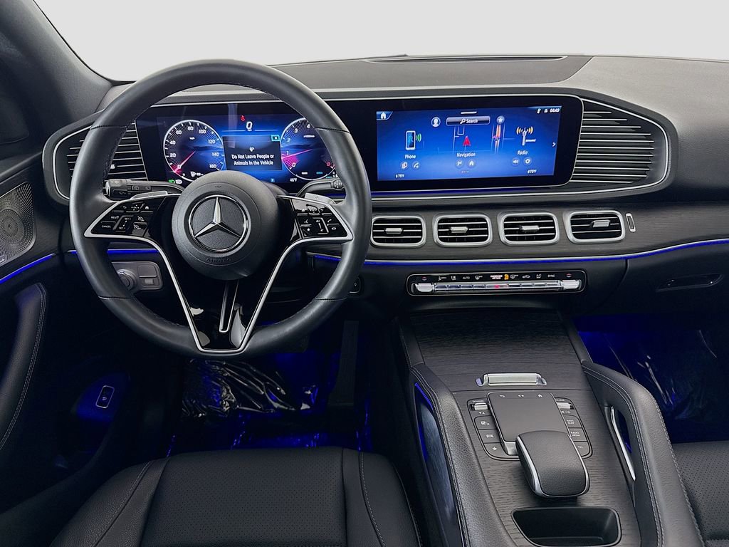 Used 2024 Mercedes-Benz GLE 350 GLE 350 w/ 3rd Row Seat Package image 24