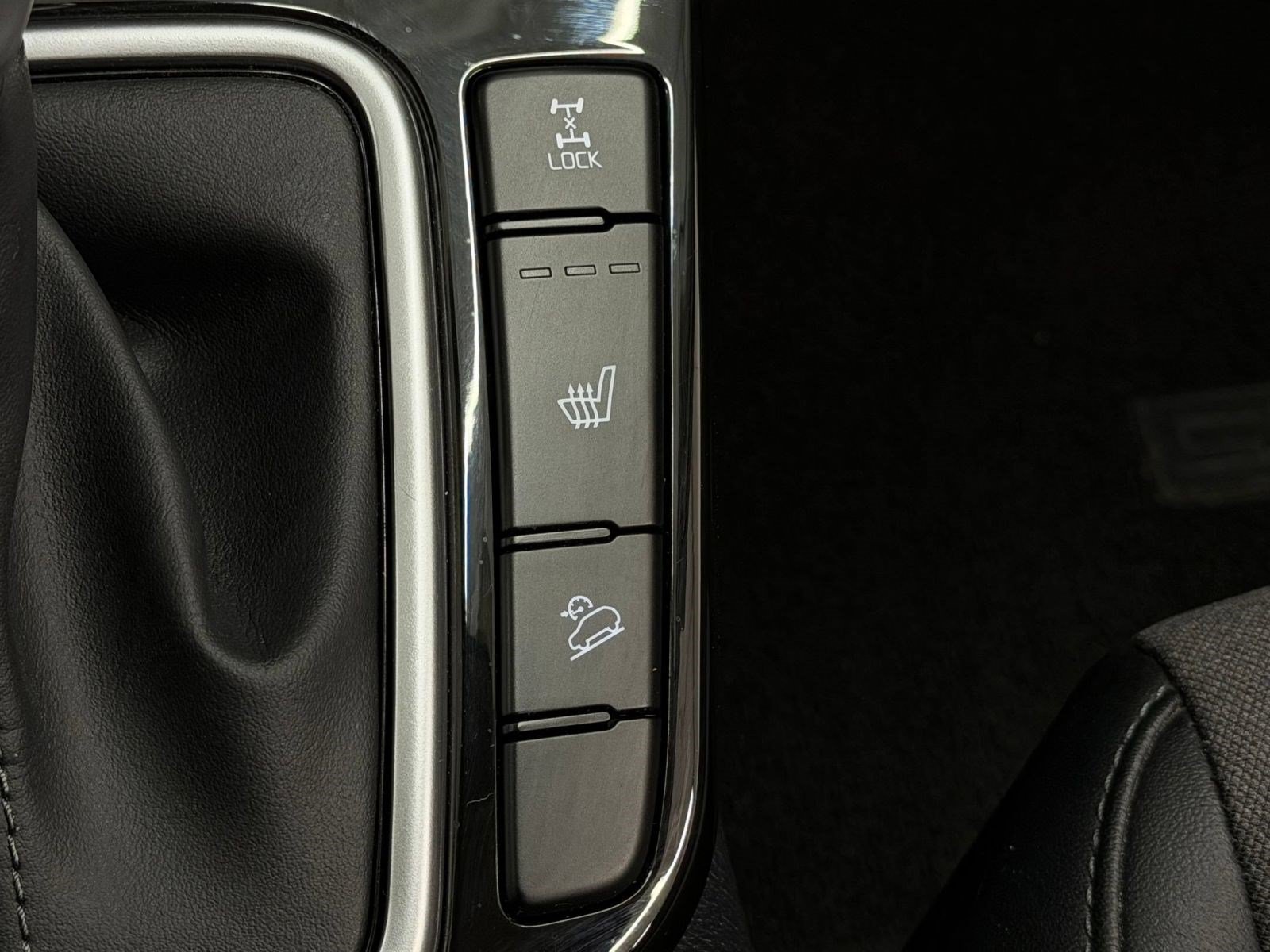 Used 2024 Kia Seltos S AWD/4WD image 21