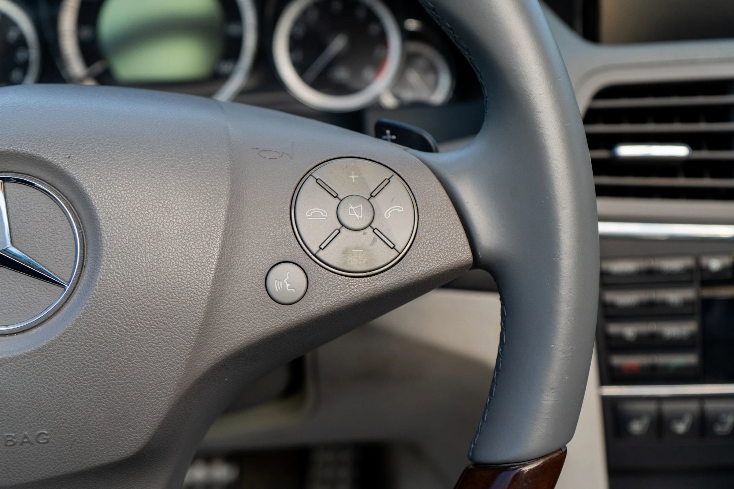 Used 2011 Mercedes-Benz E 350 Cabriolet w/ Premium 2 Pkg image 56