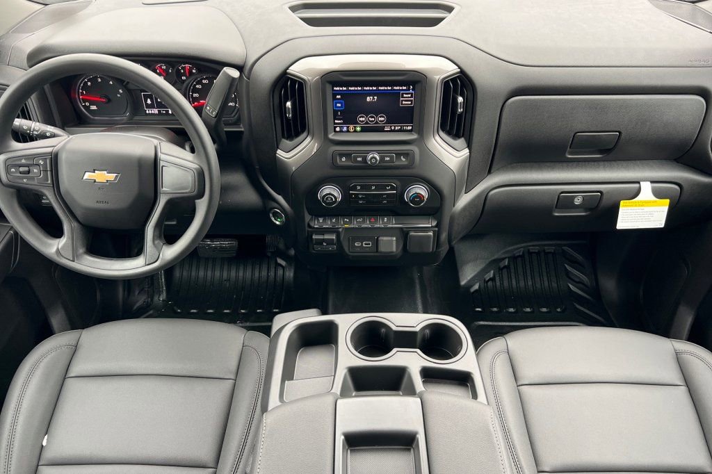 New 2026 Chevrolet Silverado 3500 W/T image 10