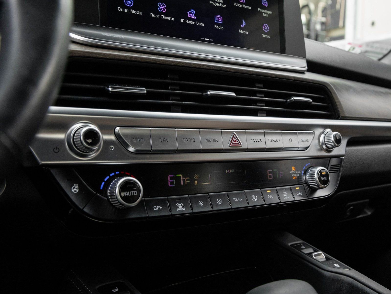 Used 2020 Kia Telluride SX w/ SX Prestige Package image 25