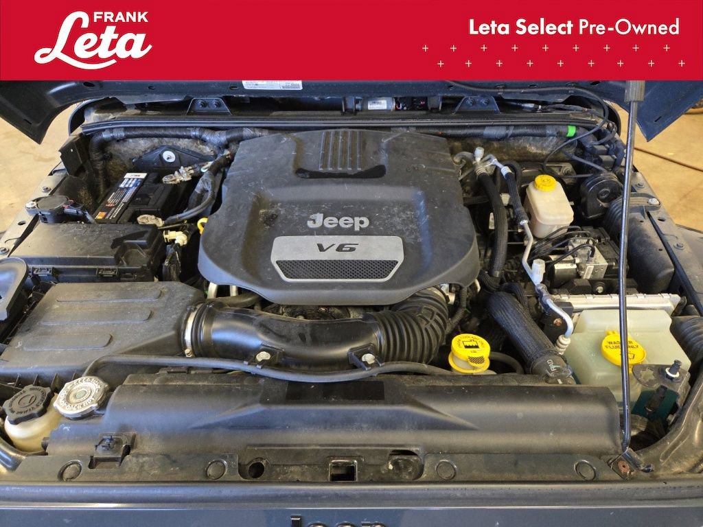 Used 2017 Jeep Wrangler Unlimited Sahara image 24