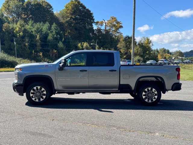 New 2026 Chevrolet Silverado 2500 Custom w/ Custom Value Package AWD/4WD image 4