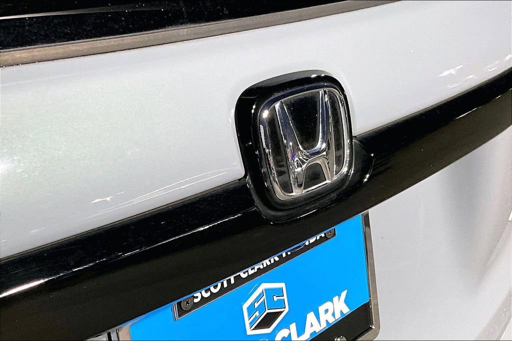 Used 2023 Honda Passport Elite image 25