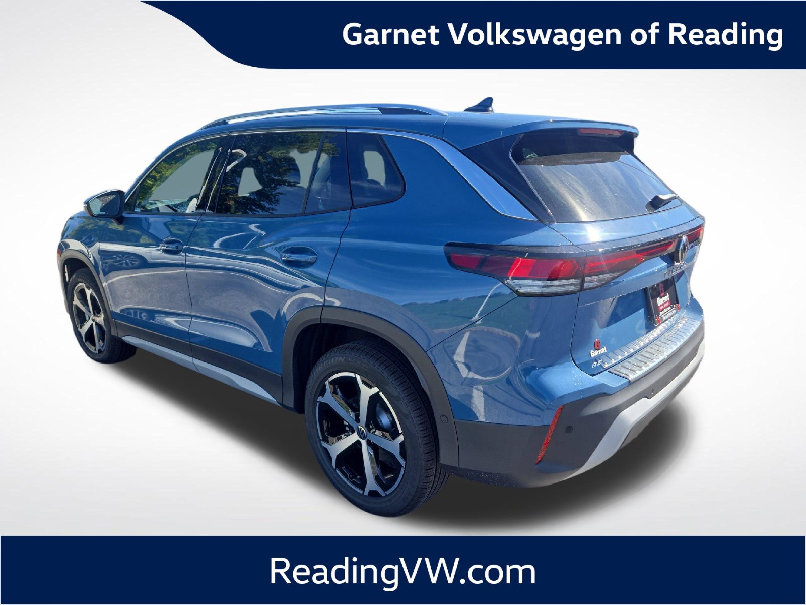 New 2026 Volkswagen Tiguan SE AWD/4WD image 3