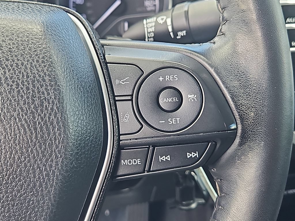 Used 2019 Toyota Camry SE FWD image 15