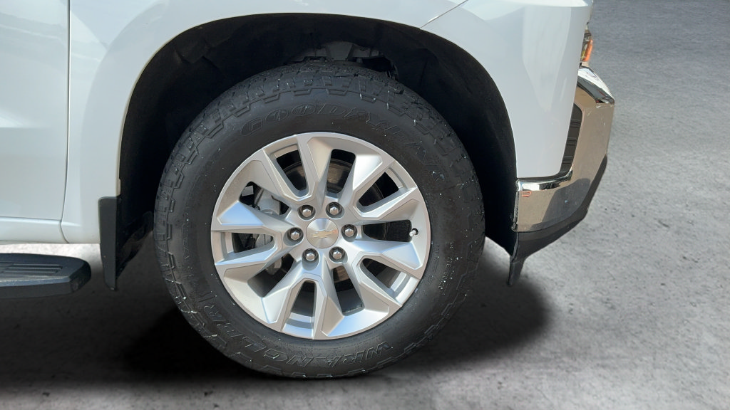 Used 2021 Chevrolet Silverado 1500 LT RWD image 22