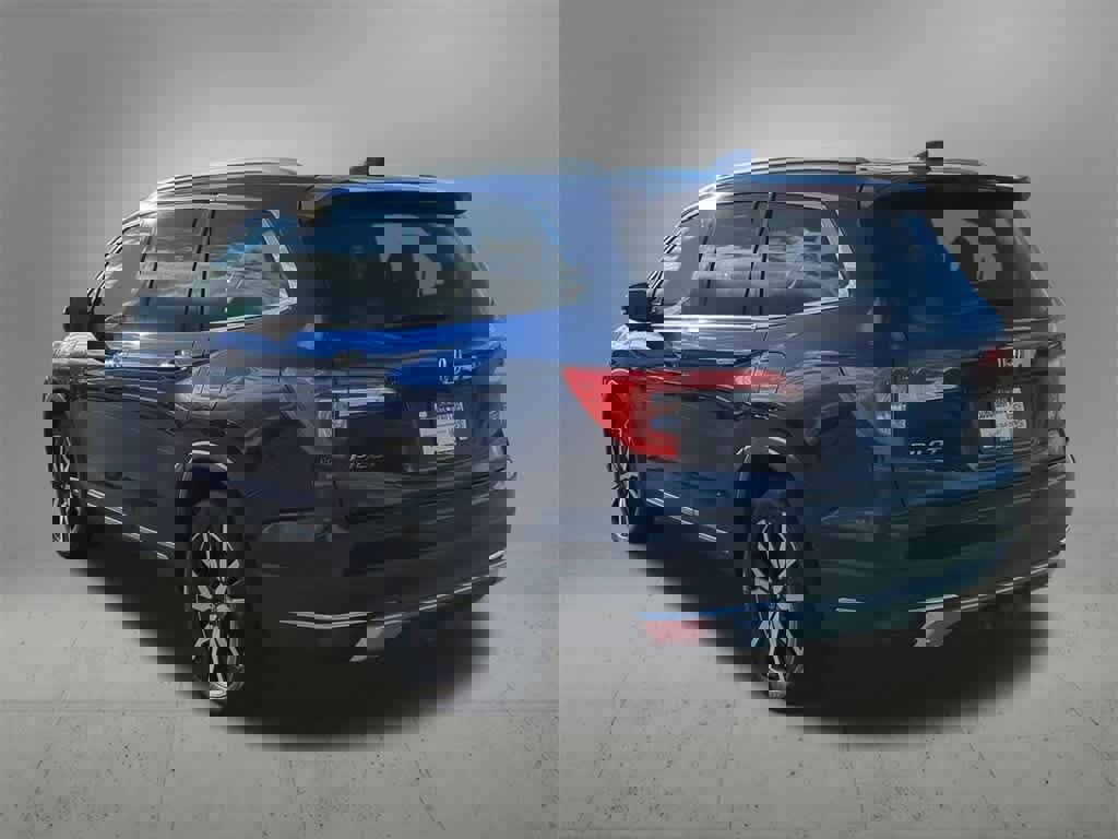 Used 2020 Honda Pilot Touring image 4