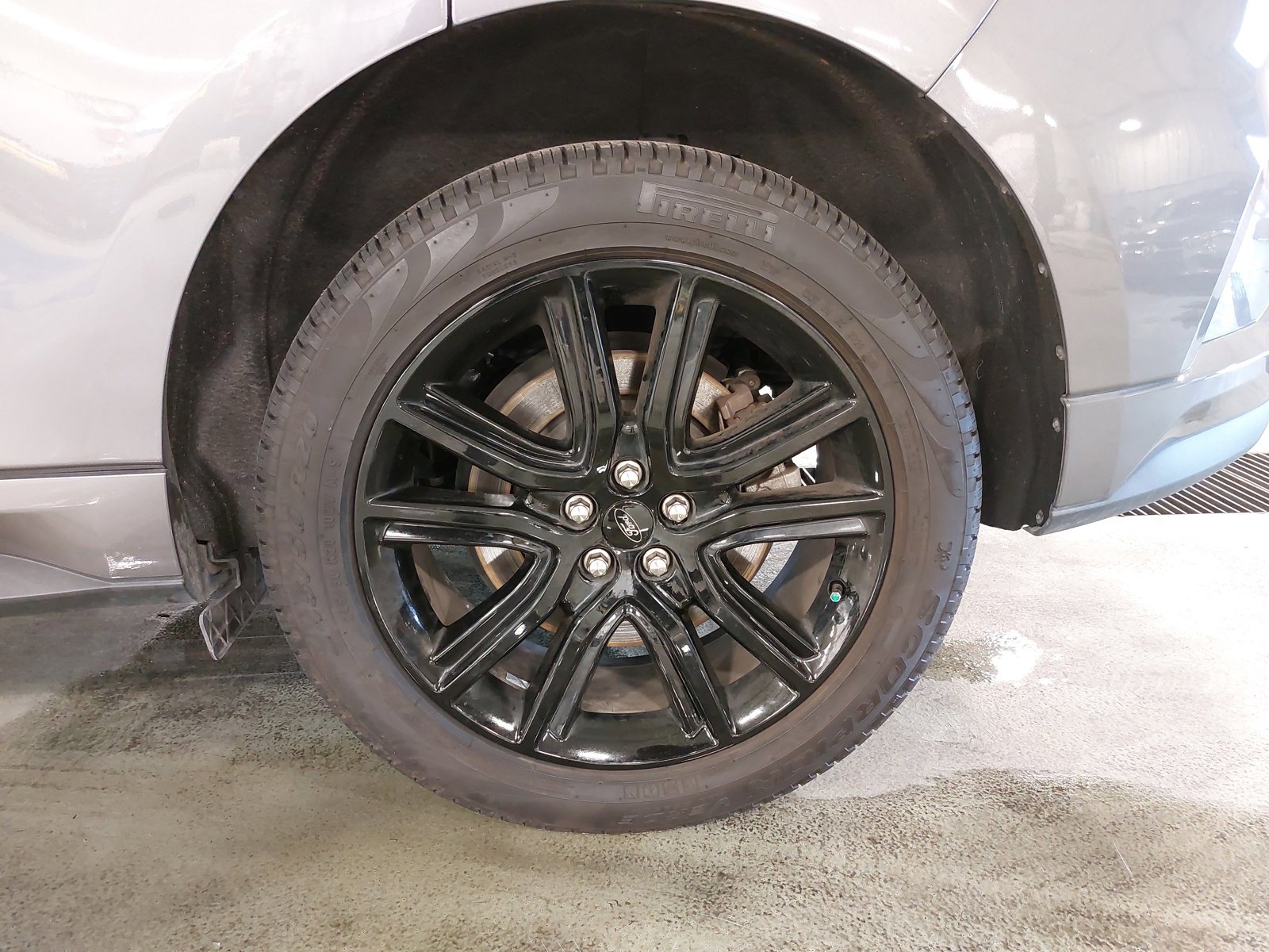 Used 2024 Ford Edge ST-Line image 36