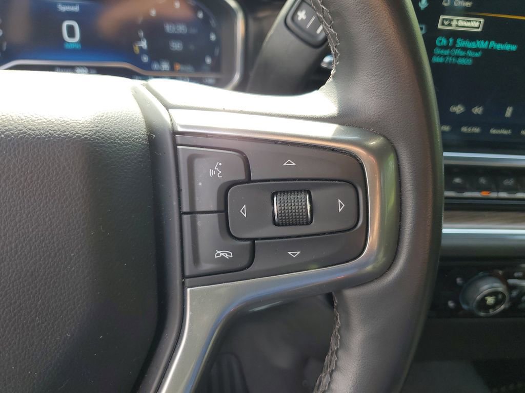 Used 2024 Chevrolet Silverado 1500 LT AWD/4WD image 18