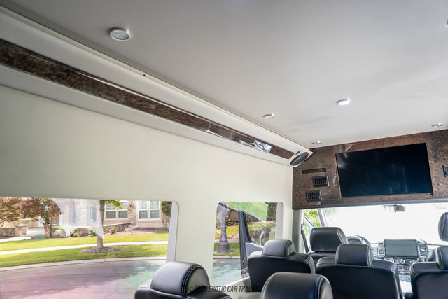 Used 2017 Mercedes-Benz Sprinter 3500 image 65