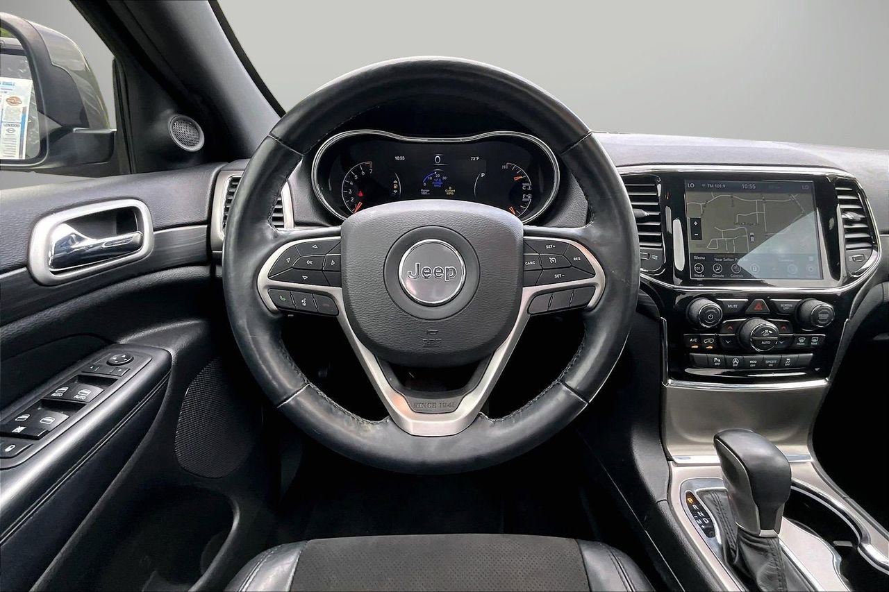 Certified 2022 Jeep Grand Cherokee Laredo X RWD image 11