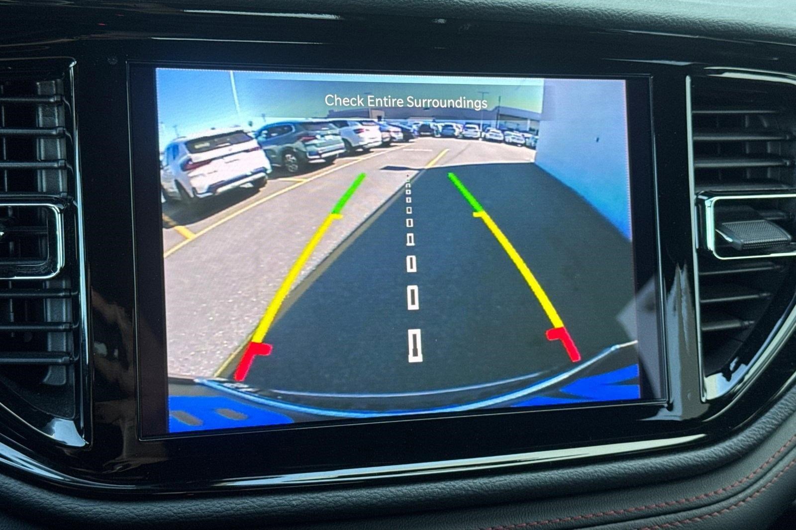 Used 2025 Dodge Durango GT image 25