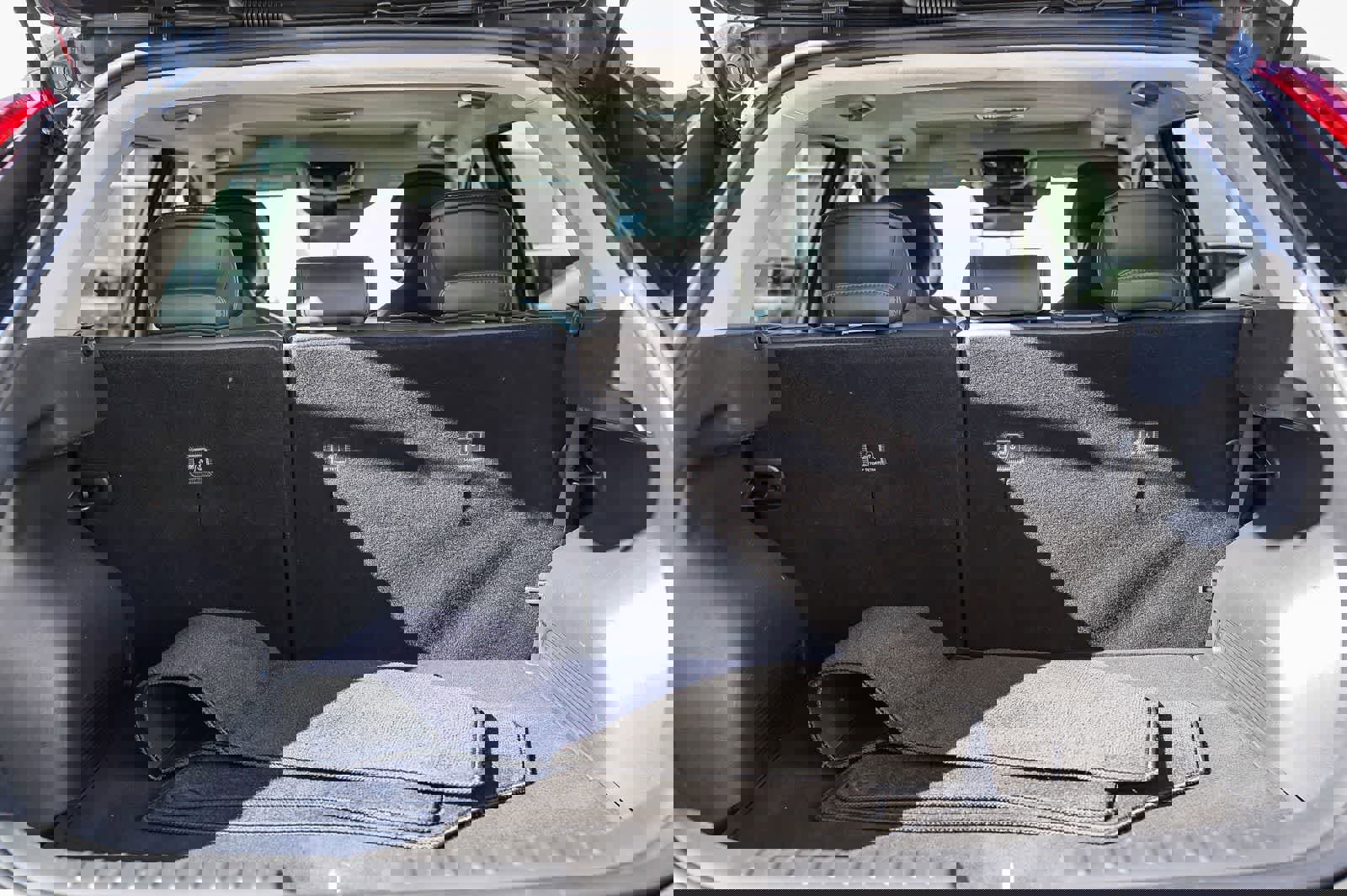 Used 2024 Kia Niro EX Touring image 18