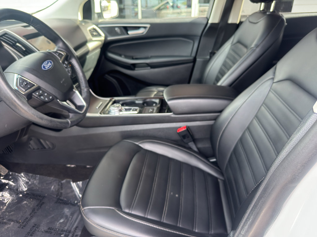 Used 2020 Ford Edge SEL image 5