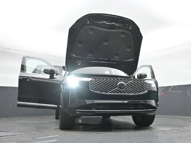 Used 2026 Volvo XC90 B6 Ultra AWD/4WD image 55