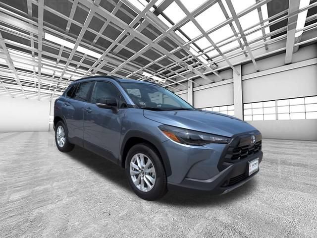 Used 2026 Toyota Corolla Cross LE w/ Moonroof Package AWD/4WD image 1
