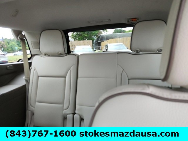 Used 2021 GMC Yukon Denali w/ Denali Premium Package image 18