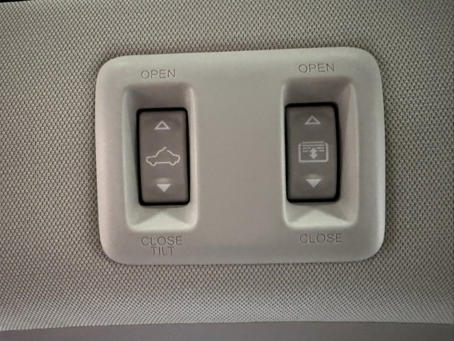 Used 2024 Nissan Murano Platinum image 28