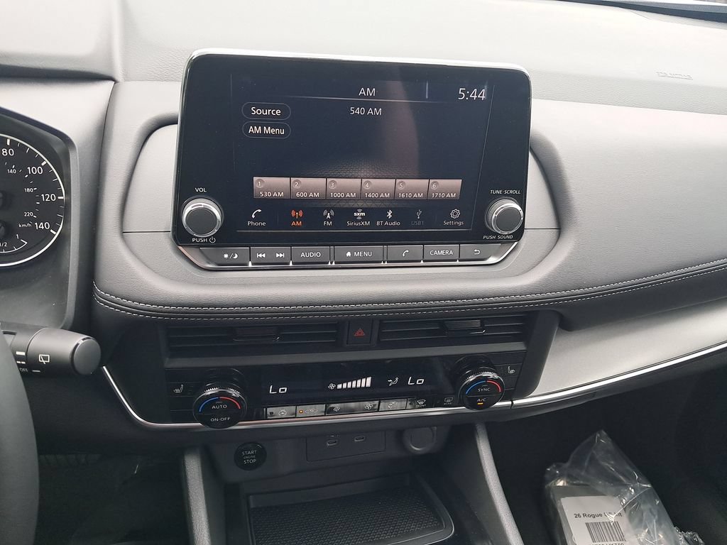 New 2026 Nissan Rogue SV w/ Cold Weather Package AWD/4WD image 19