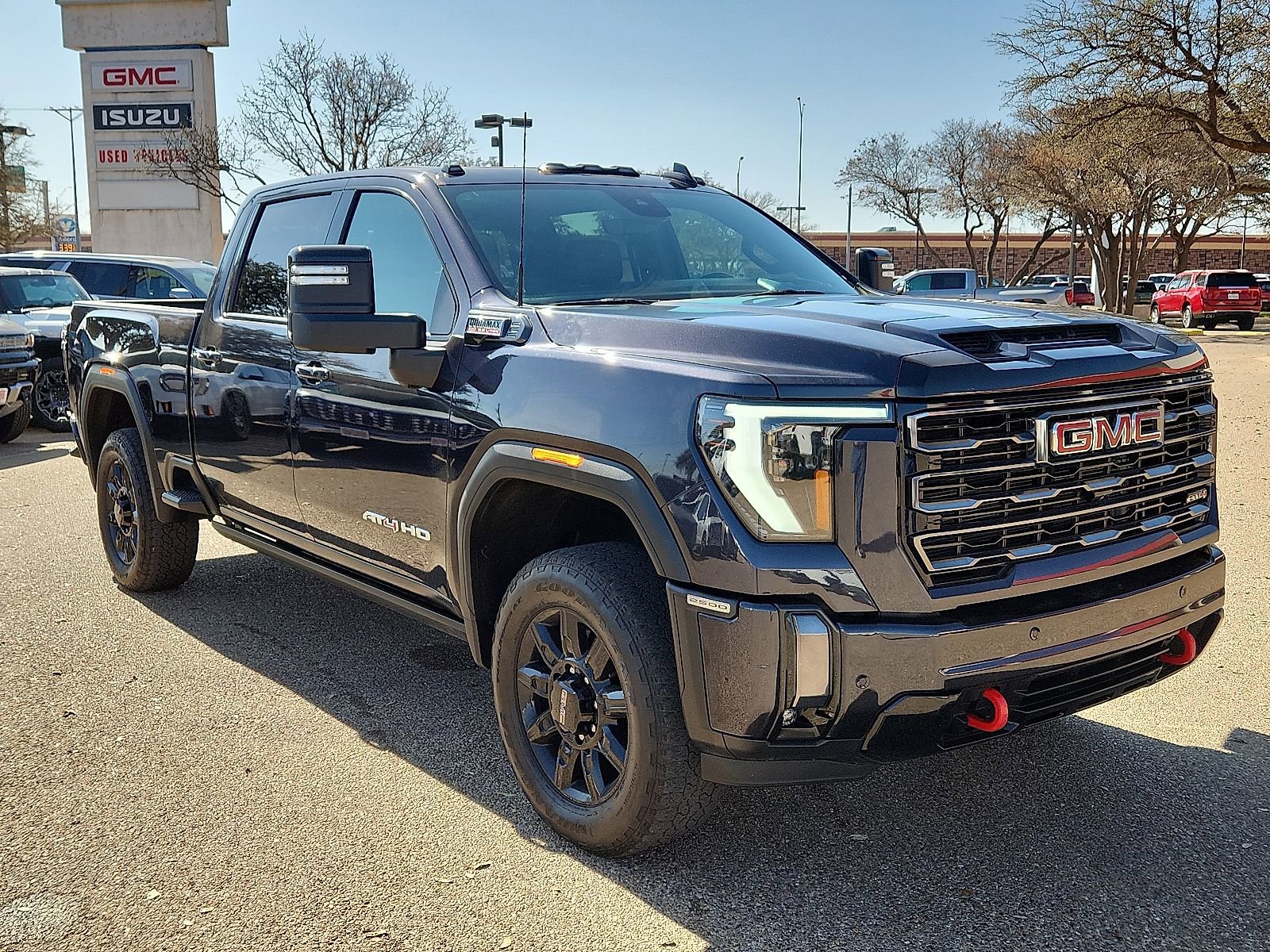 Used 2024 GMC Sierra 2500 AT4 w/ AT4 Premium Plus Package image 6