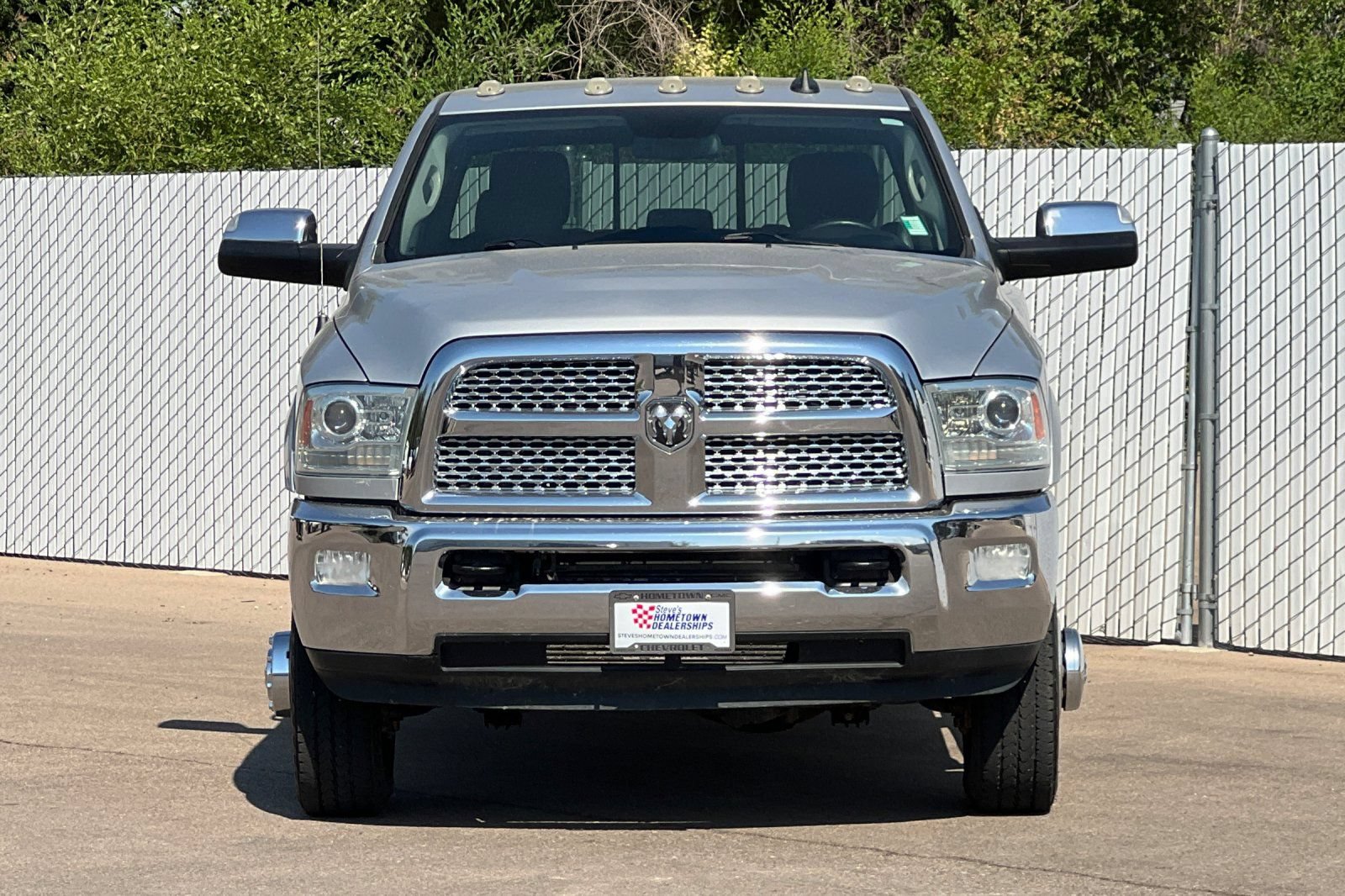 Used 2014 RAM 3500 Laramie w/ Cold Weather Group AWD/4WD image 6