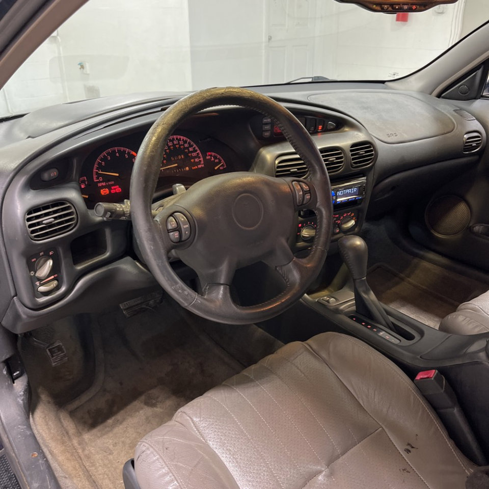 Used 2001 Pontiac Grand Prix GTP w/ Opt Pkg 1 image 13
