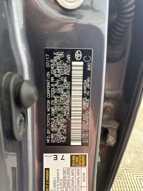 Used 2017 Toyota Prius Prime Plus w/ Carpet Mat Package FWD image 30