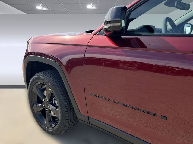 New 2025 Jeep Grand Cherokee L Limited w/ Luxury Tech Group II image 25