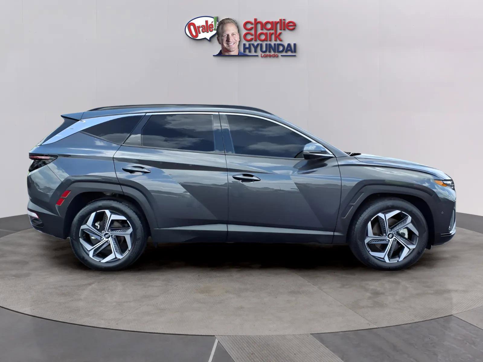 Certified 2023 Hyundai Tucson Limited FWD image 6