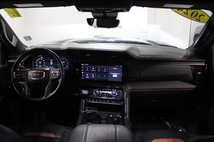 Used 2024 GMC Sierra 1500 AT4 w/ Technology Package AWD/4WD image 2