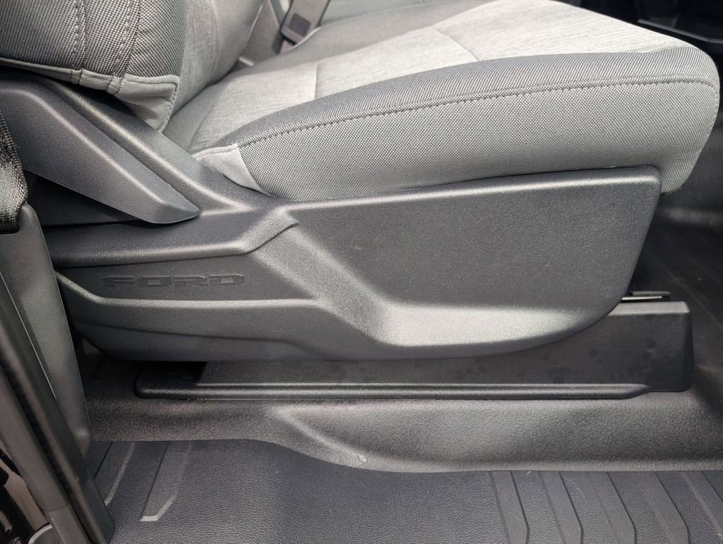Used 2023 Ford F150 XL image 20